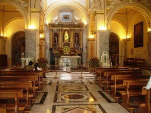 0009____Basilica_Pontificia_di_Viggiano___Interno